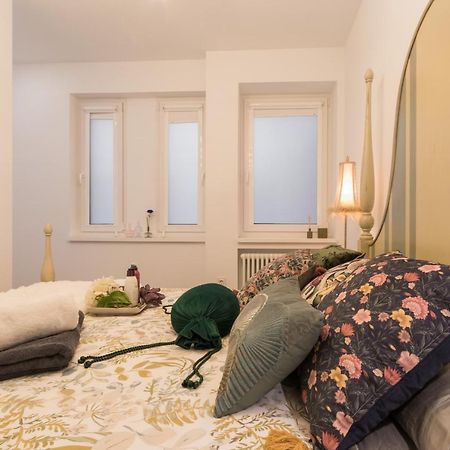 Leon Casakalma D. Valentin Apartment Luaran gambar