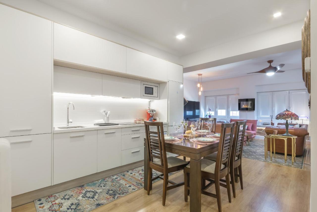 Leon Casakalma D. Valentin Apartment Luaran gambar
