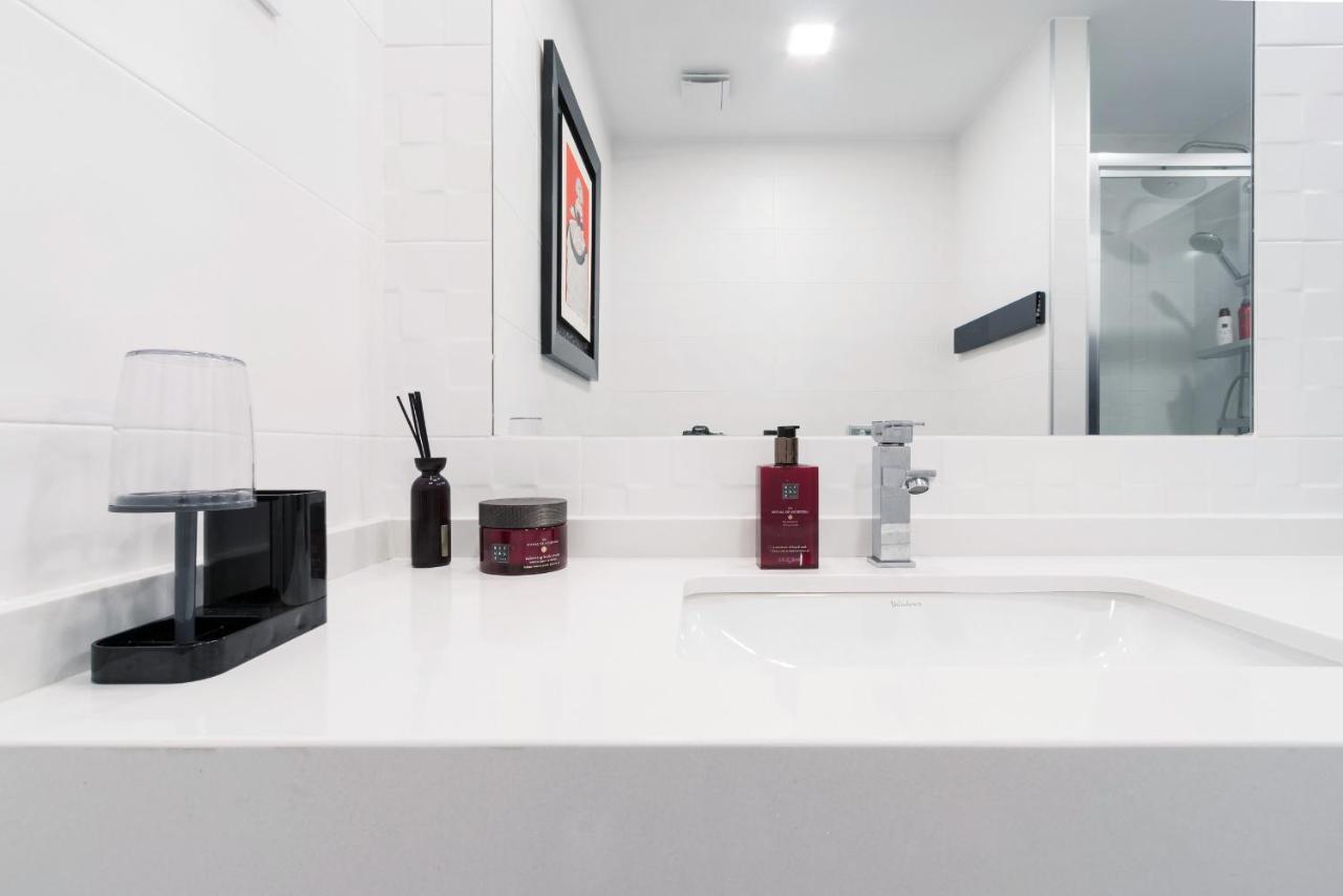 Leon Casakalma D. Valentin Apartment Luaran gambar