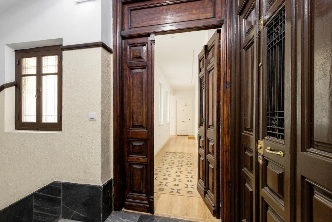 Leon Casakalma D. Valentin Apartment Luaran gambar